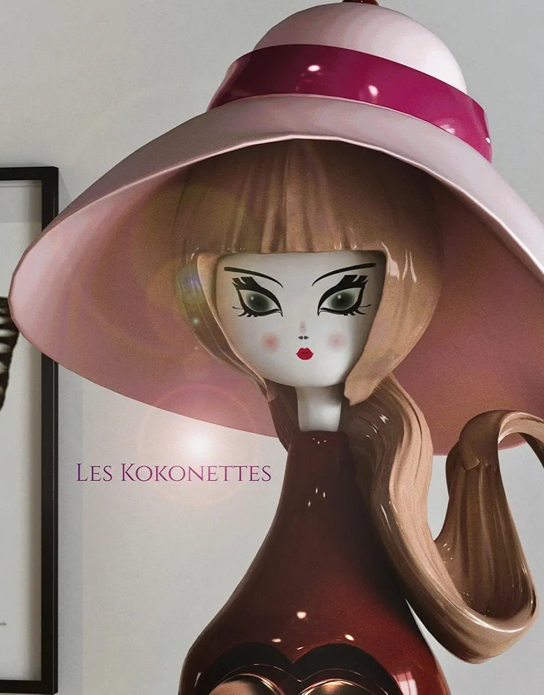 Kokeshi moderne et artistique conçue en France – Les Kokonettes sont des poupées japonaises revisitées, grandes, mystiques, et pleines de symbolisme. Avec leur cœur intérieur, elles racontent une histoire unique. Boutique officielle.